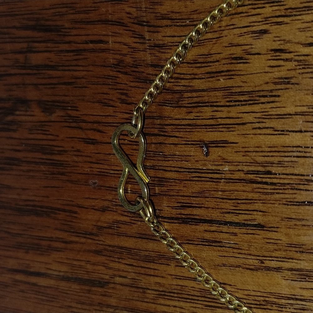 Gold Chain - Picture 2 of 3